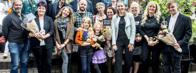 Menneskebiblioteket modtager Fællesskabsprisen 2017 Menneskebiblioteket modtager Fællesskabsprisen 2017