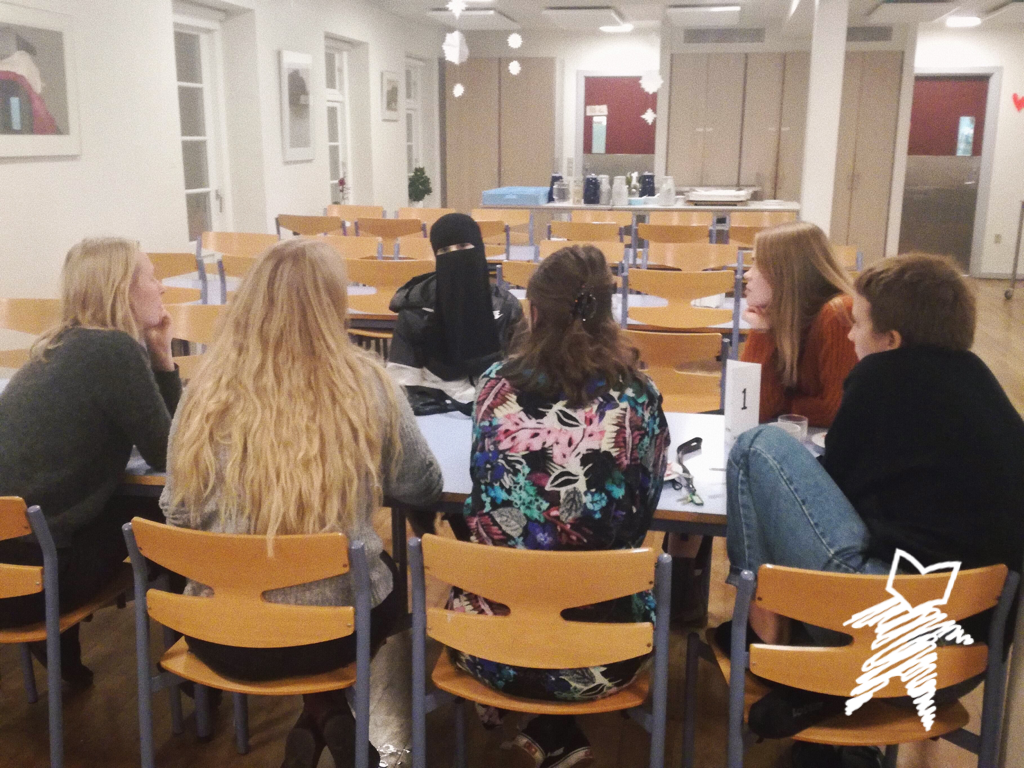 Skolebesøg i ALICE