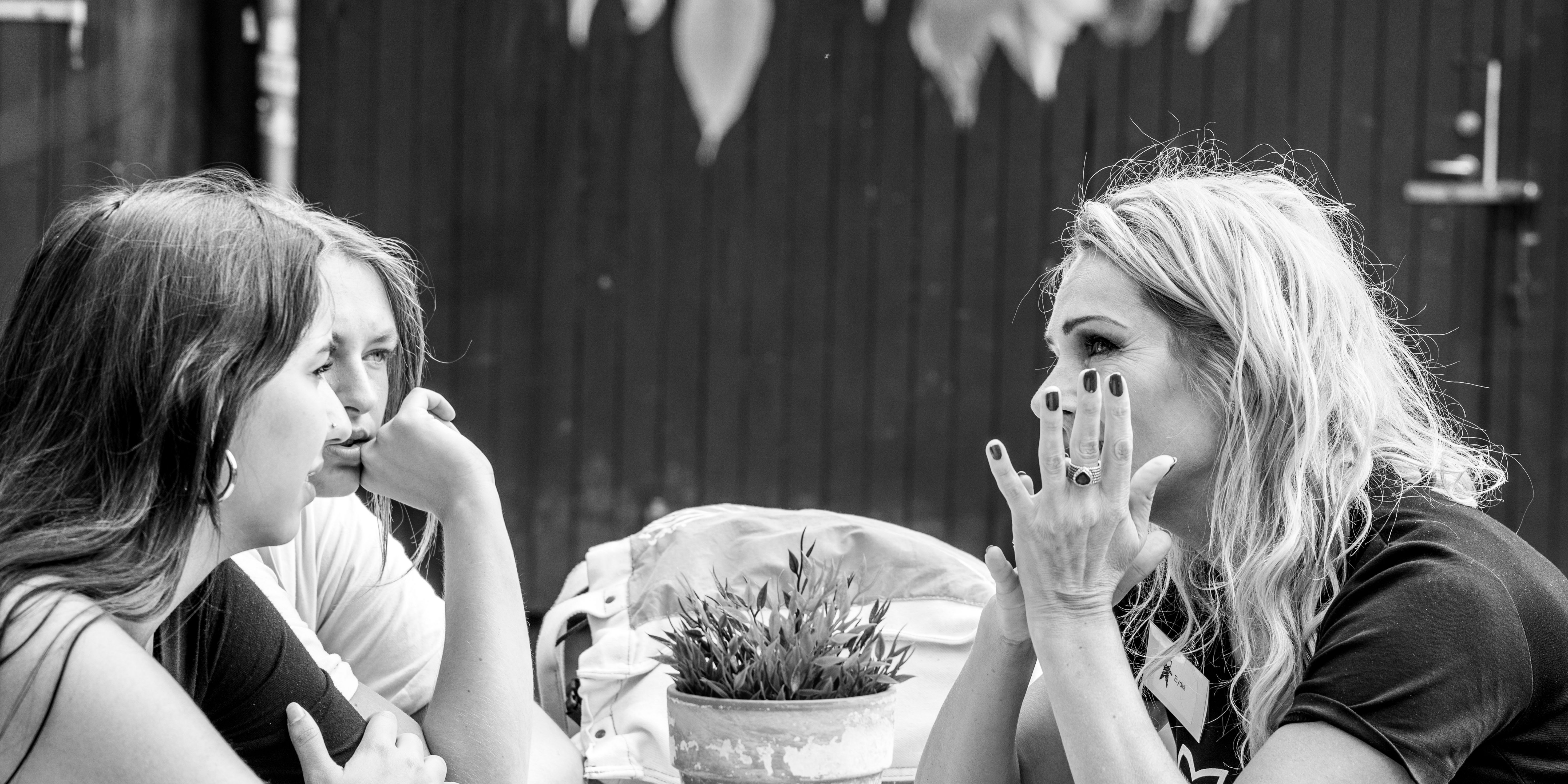 Åben bogreol hos Menneskebiblioteket.